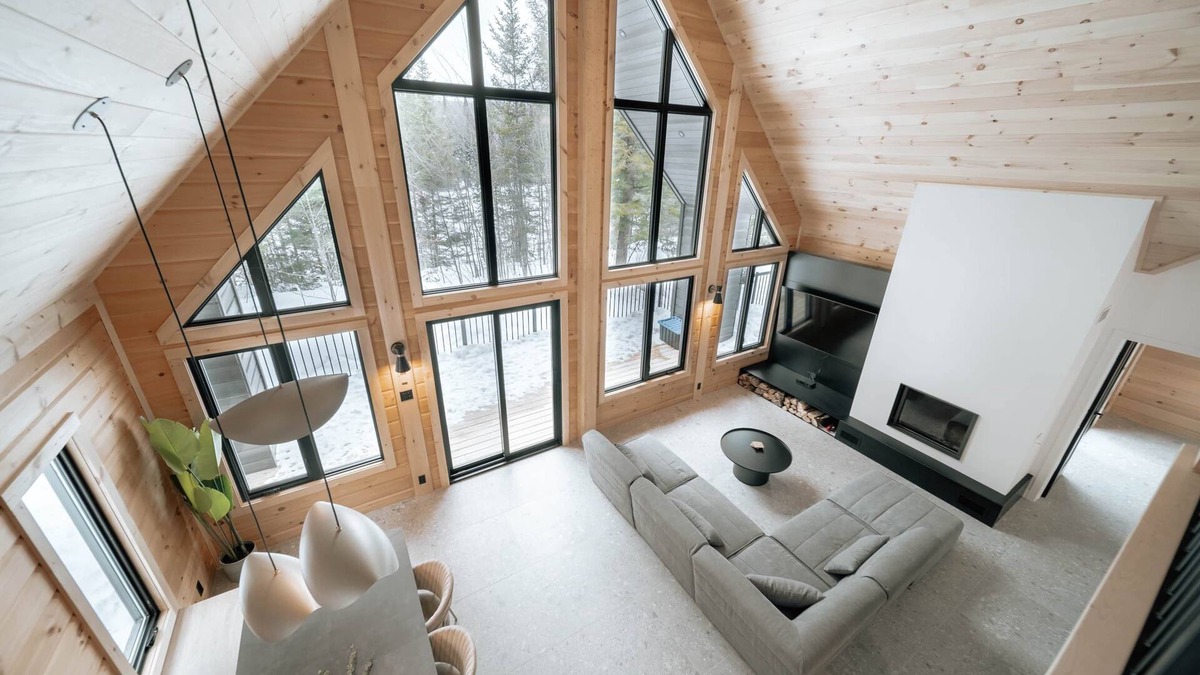Amherst Ski Chalet | Le Mitik Kanata Tremblant (224)