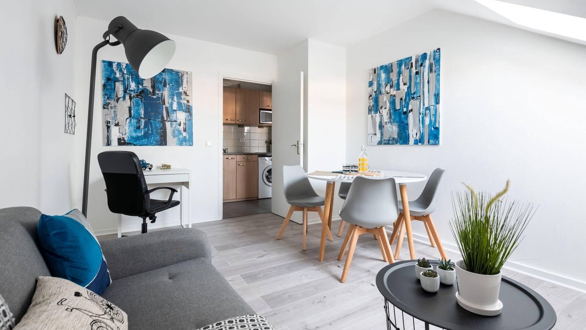 Gorge de Loup Apartment | Le Monnet - Cosy 2-Person Apartment near Metro Gorge de Loup