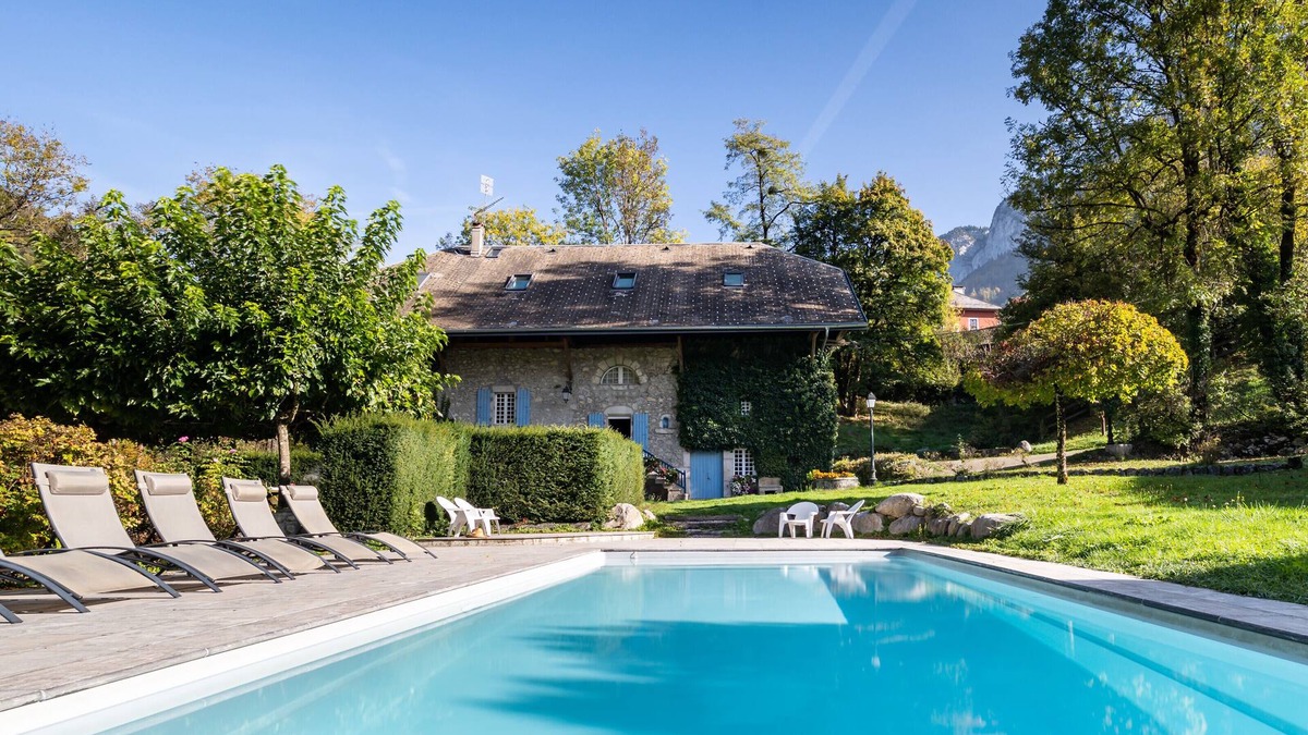Dingy-Saint-Clair House | Le Moulin de Dingy - House with 6 bedrooms & swimmingpool 20 mn from Annecy