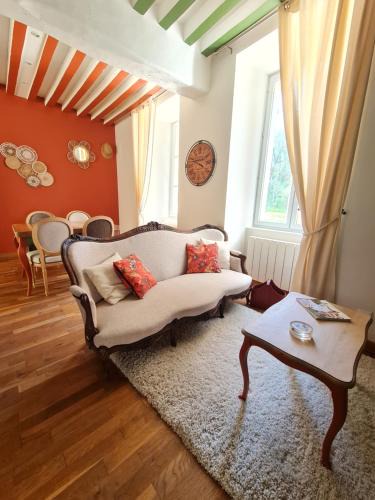 Semur-en-Auxois House | Le Moulin de l'O-L'Orle Nature formule 4 personnes