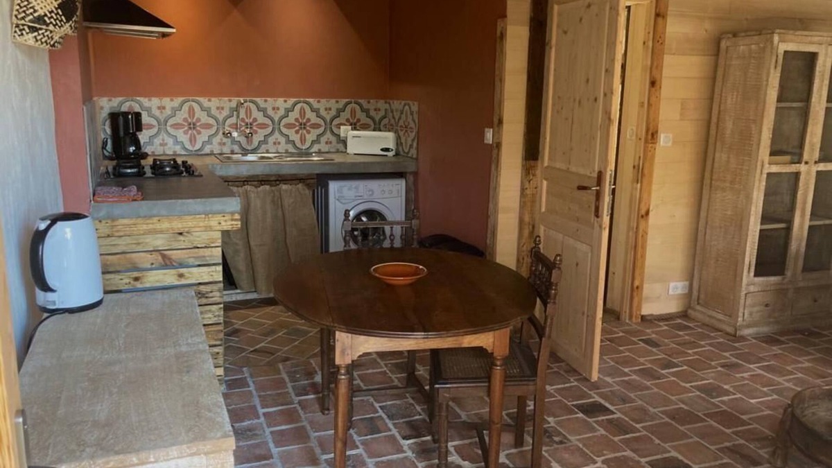 Salignac-Eyvignes House | Le nid des Hirondelles - Logis de Charme en Pleine Nature - Piscine Naturelle