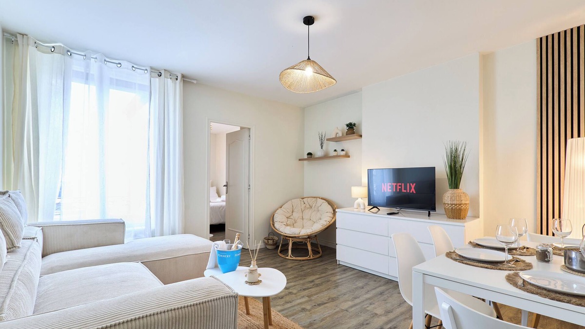 Reims Apartment | Le Pétillant Gare Centre-ville Parking Gratuit Netflix Animaux Acceptés