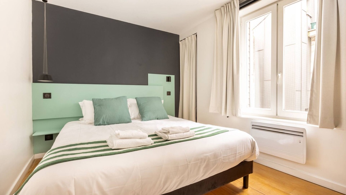 Old Lille Apartment | Le P'tit Quinquin 1 bedroom apartment Vieux Lille