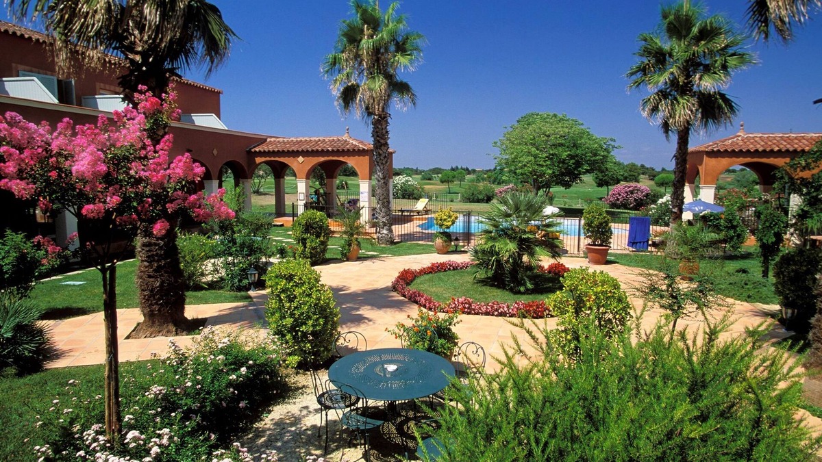 Cap d'Agde Hotel | Le Palmyra Golf Hotel