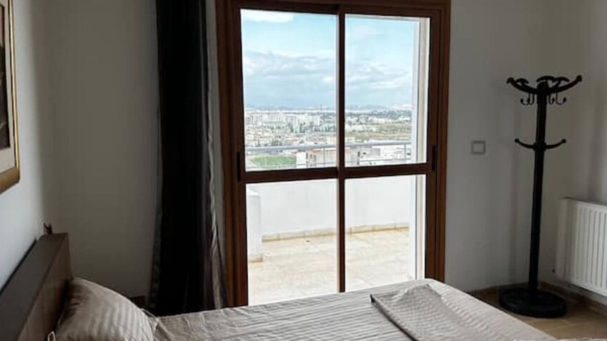Ain Zaghouan Apartment | Le Panoramique Paisible et Central