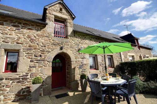 Plouguenast House | Le paradis