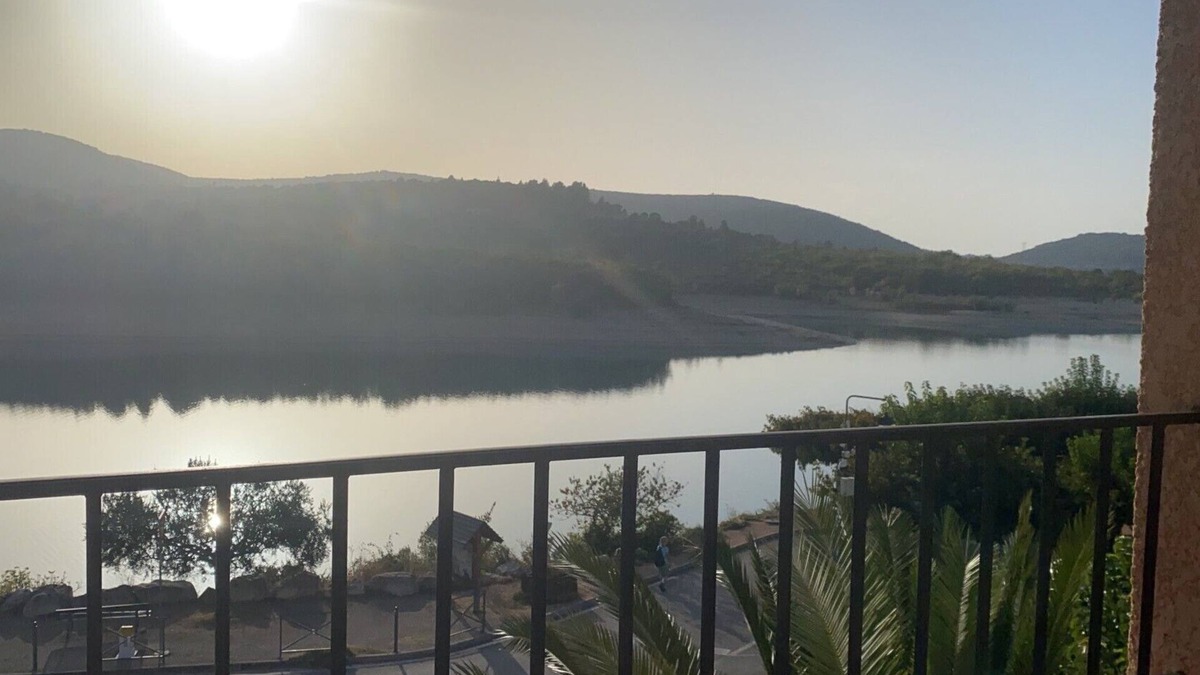 Bauduen House | Le Paradis Lac de St. Croix