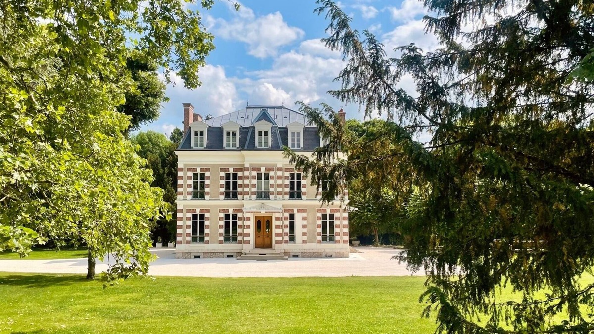 Provins House | Le Parc