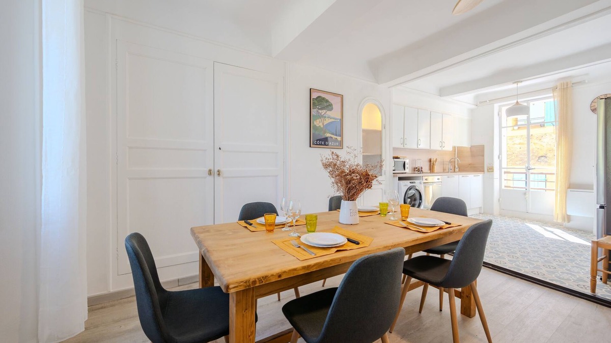 Entrecasteaux Apartment | Le Parpaioun - 3min a pied du Château