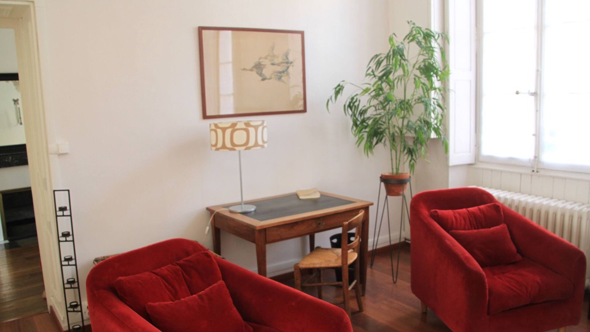 Centre Sud Apartment | Le Pasteur, the perfect place in the historical centre of Dijon (up to 4 guests)