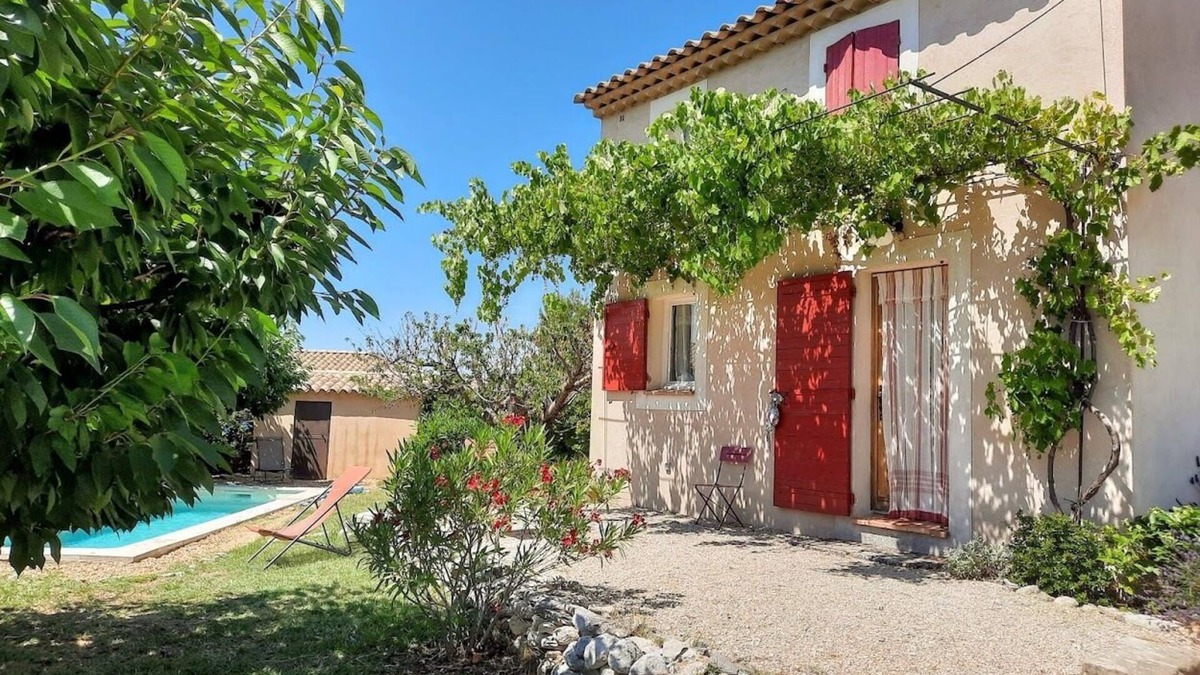 Saint-Saturnin-les-Apt House | Le Petit Mas, Charming Provencal house with private pool, sleeps 2.