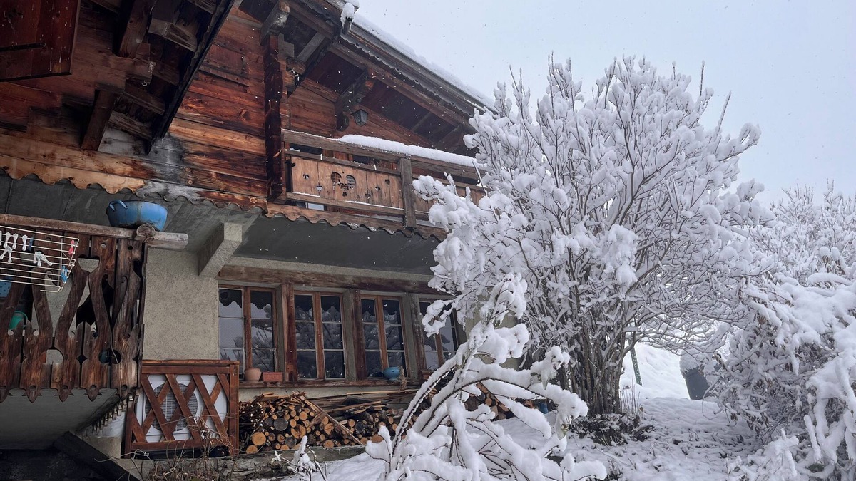 Praz-sur-Arly Ski Chalet | Le Petit Mazot