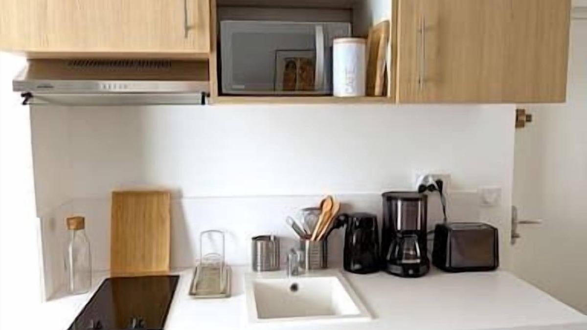 Cernay Apartment | Le petit Meslier ~ 15 min to the cathedral on foot, Le Petit Meslier, 15 min to the old town