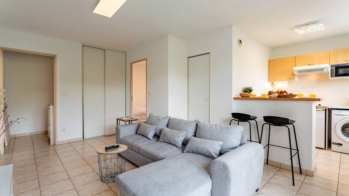 Poteries Apartment | Le Petit Oranger - Appt avec balcon