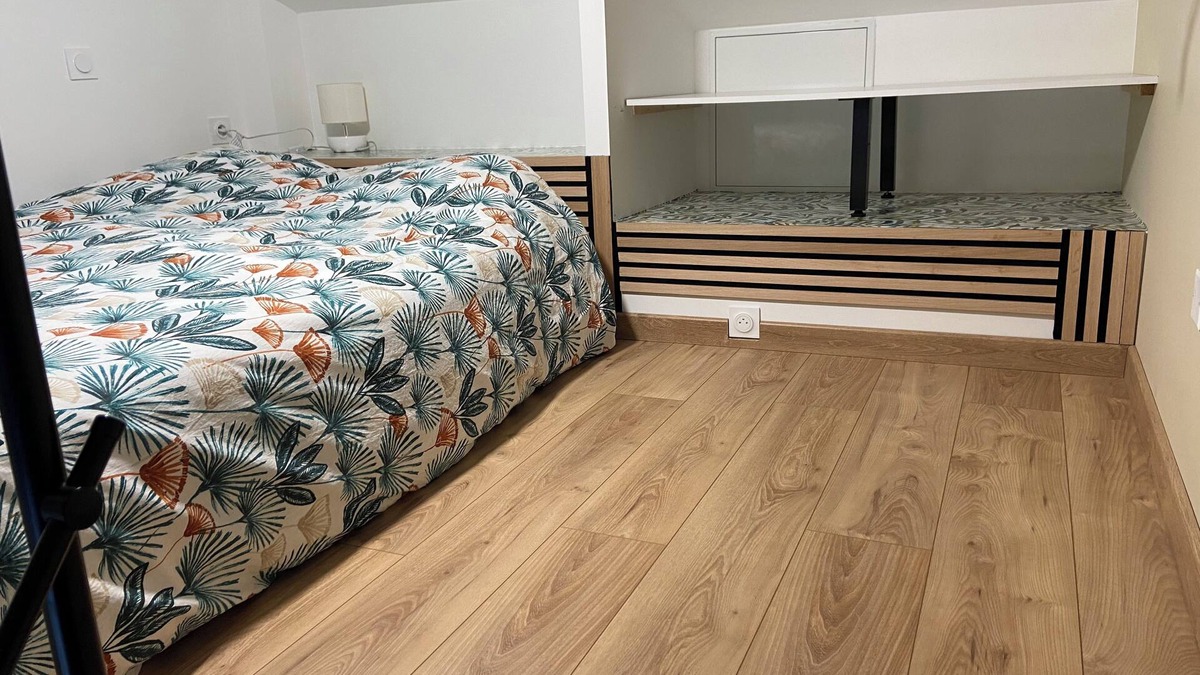 Montelimar Apartment | Le Petit Toît des Pins