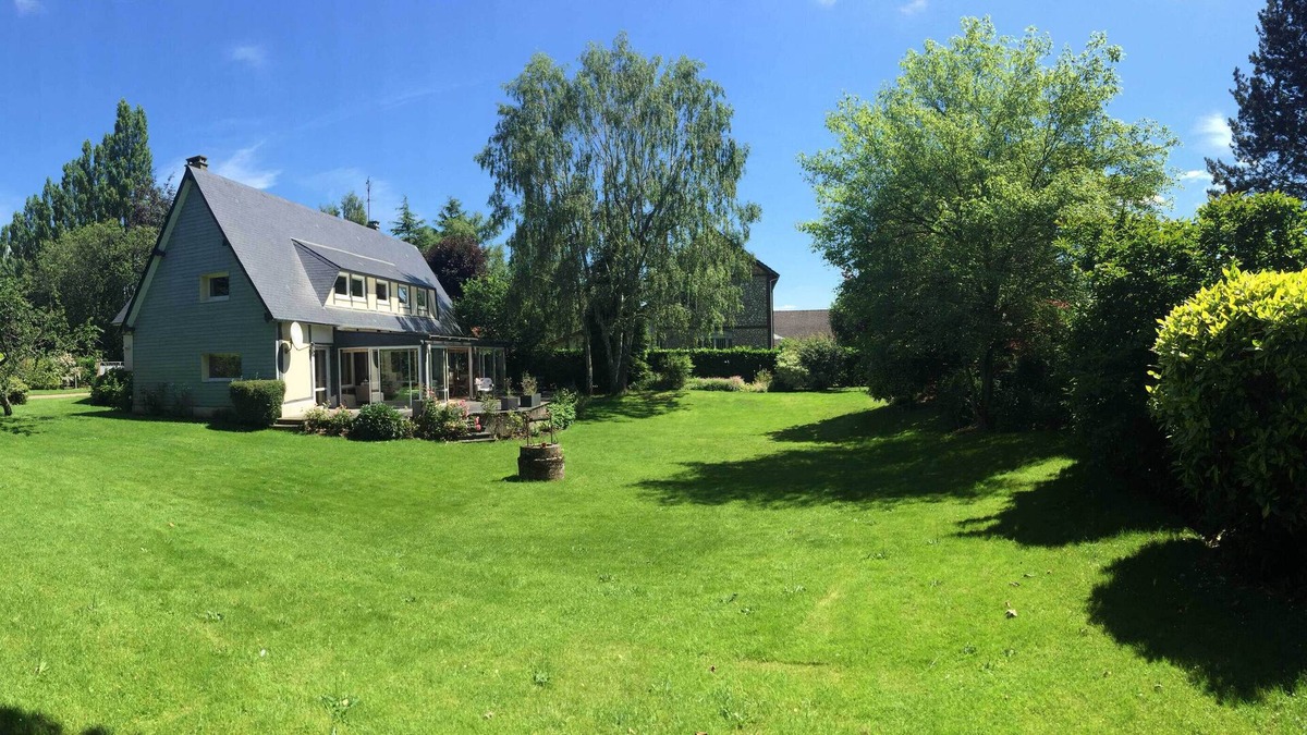 Saint-Martin-du-Vivier House | Le Phenix
