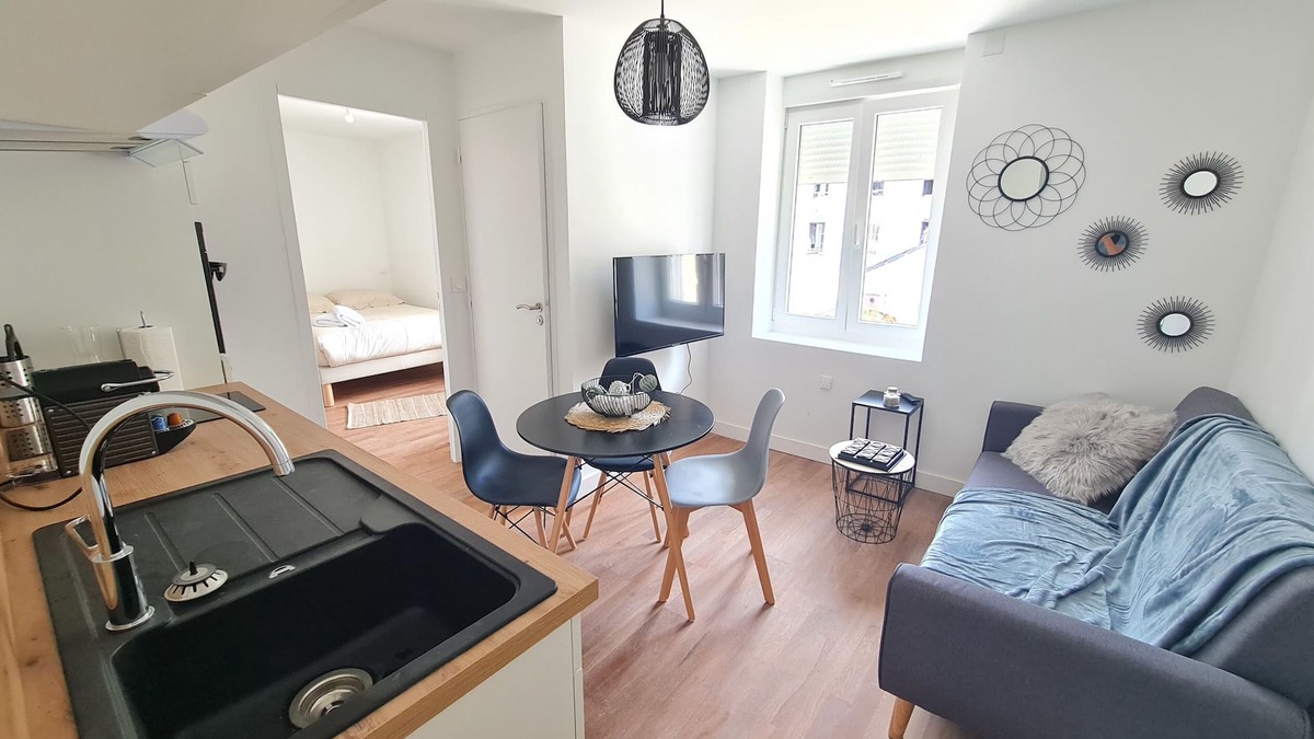 Lorient Apartment | Le Poulorio 4 - T2 - Proche Gare * By Locly *