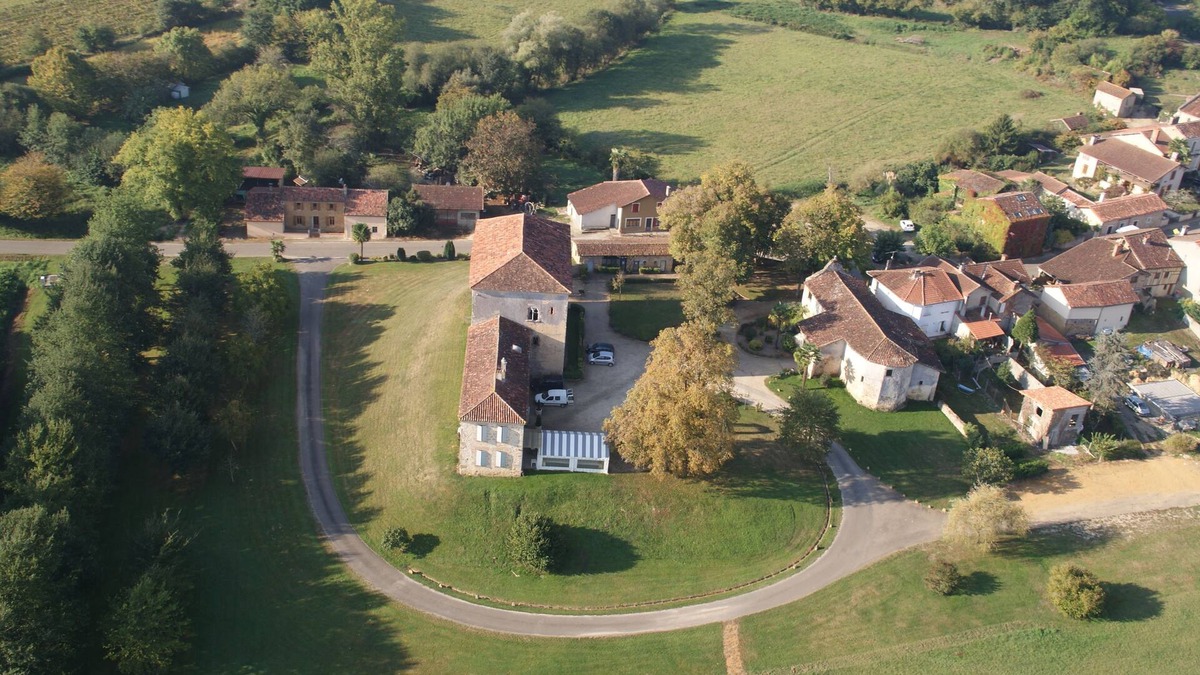 Hontanx House | Le Presbytère