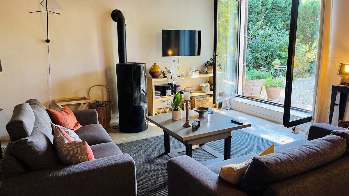 Puyvert Apartment | Le Provençal Duplex swimming pool private garden in the Luberon Lourmarin