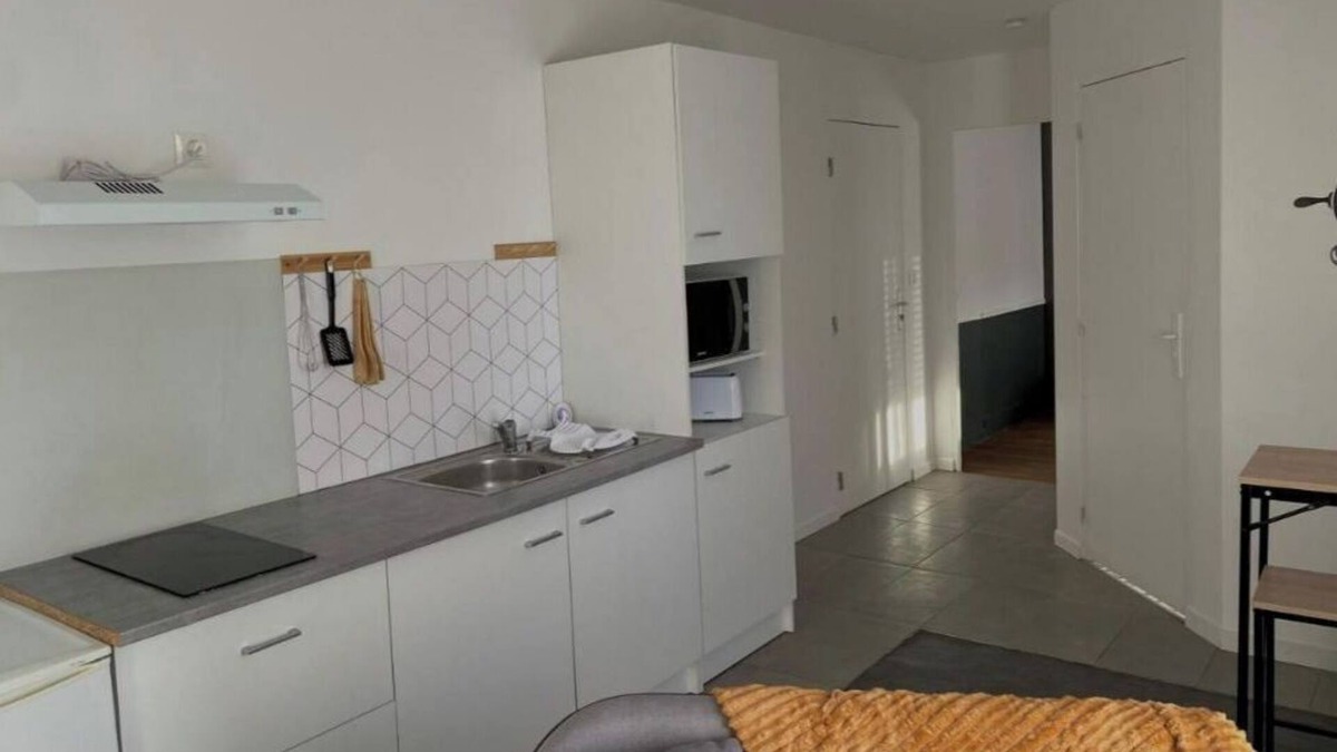 Chateauroux Apartment | Le Quai des Marins