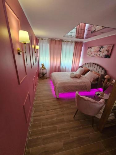 Besancon Apartment | Le rêve rose