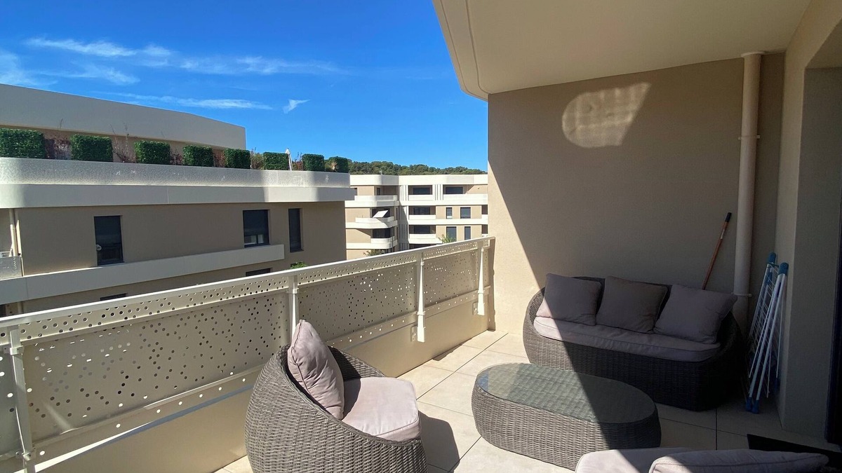 Saint-Mandrier-sur-Mer Apartment | Le Refuge du Plongeur - New & Cosy Apartment