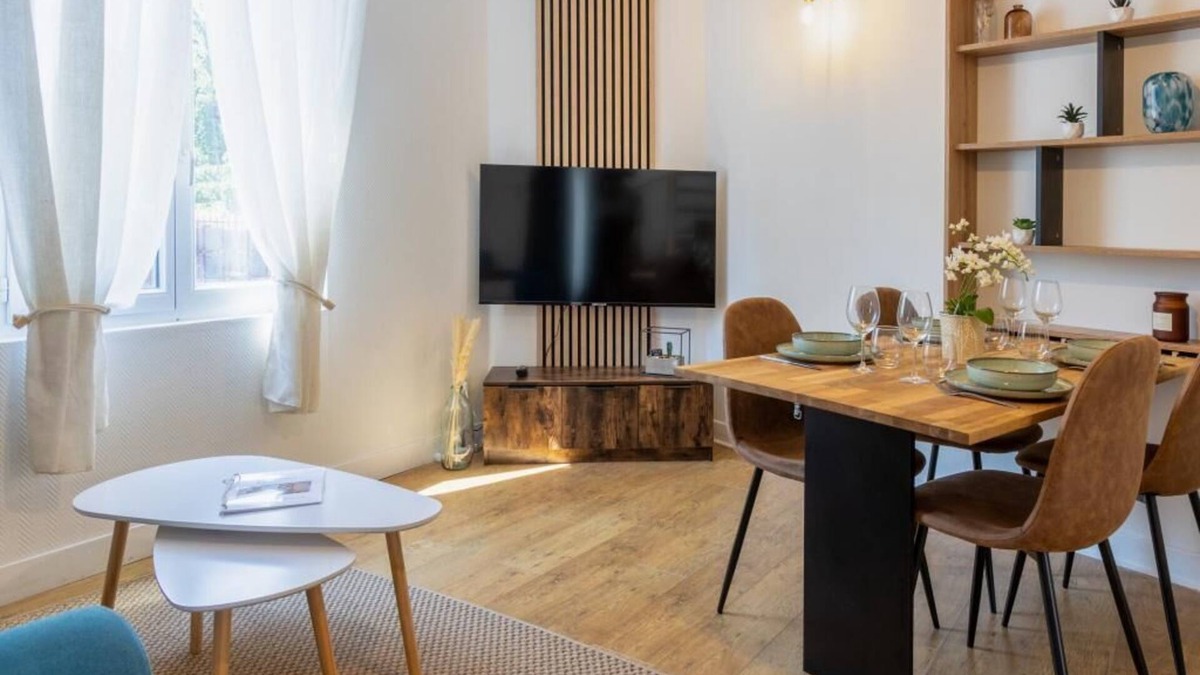 Troyes House | Le Relax - Air-conditioned house with terrace -Troyes
