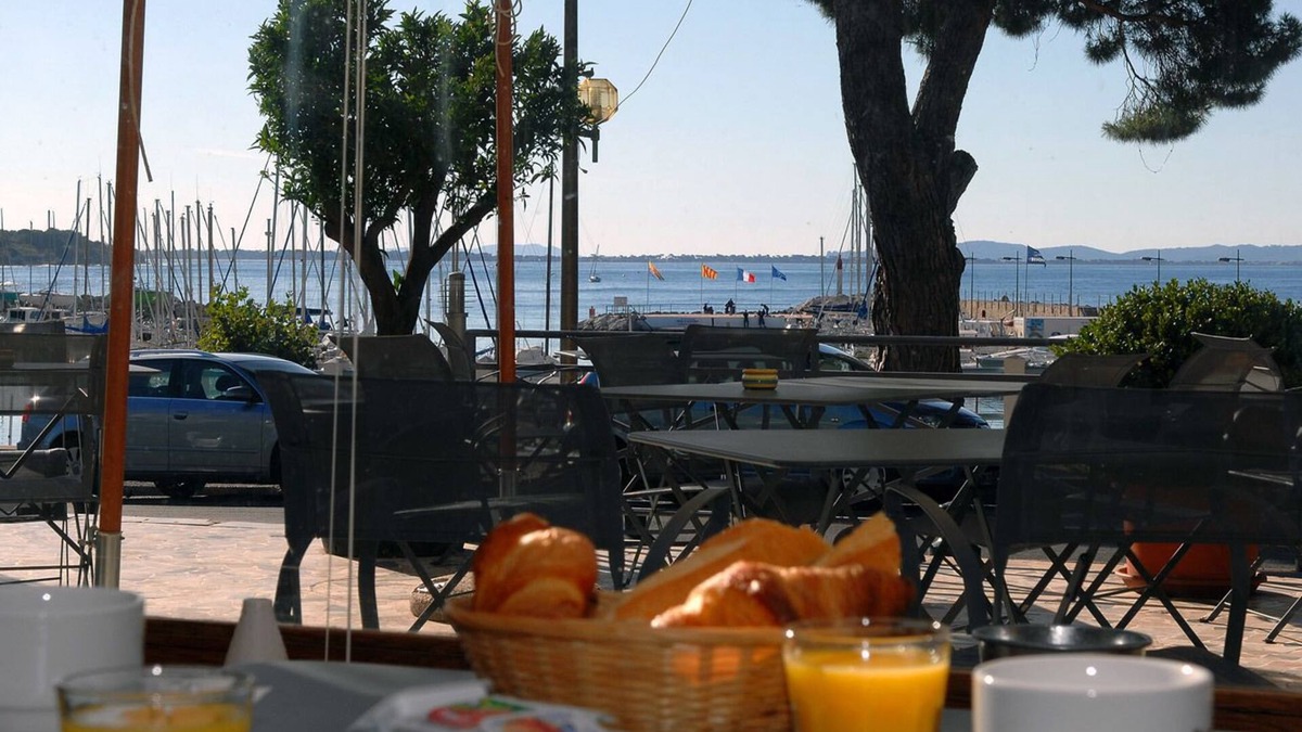 Carqueiranne Hotel | Le Richiardi