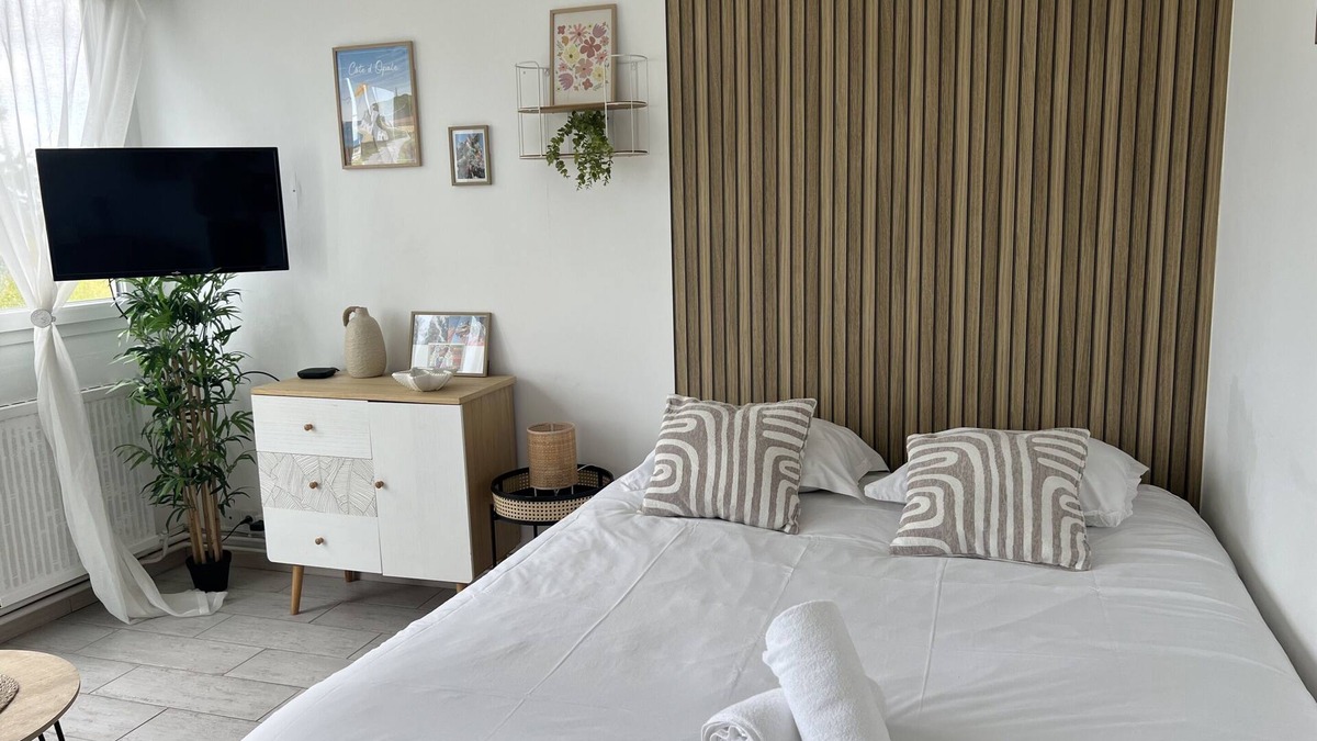 Port Apartment | Le Rodin, charming studio 50m from the beach