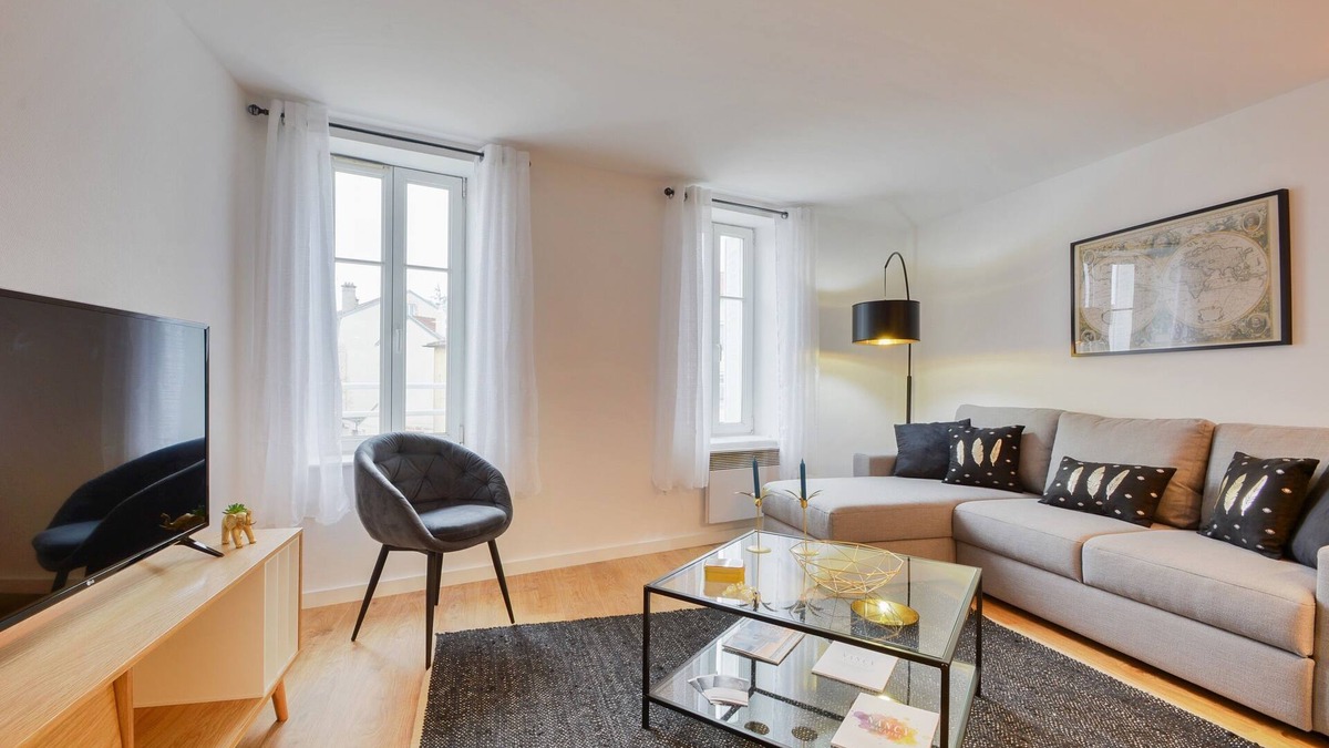 Nancy City Centre Apartment | Le Royal des Trois Maisons -
