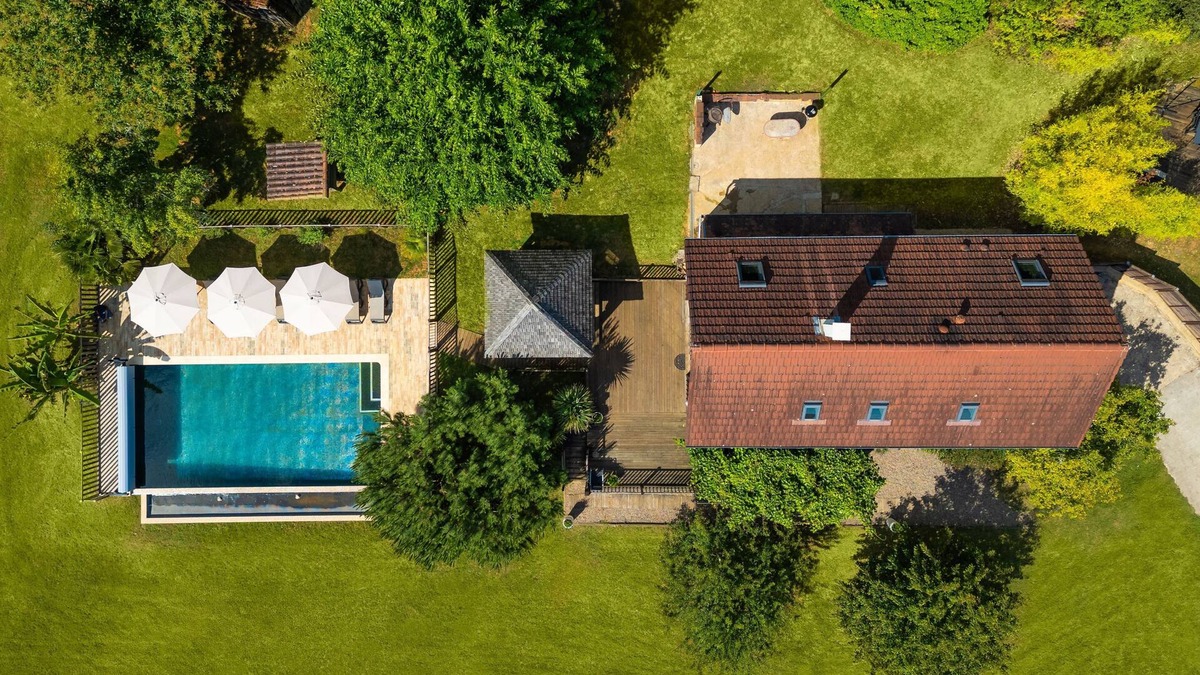 Carsac-Aillac House | Le Séchoir - Luxury air-conditioned gîte with private pool & jacuzzi