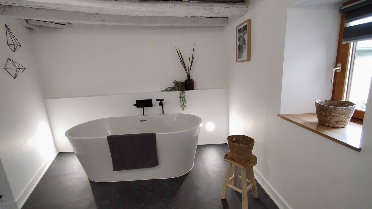 Plemy House | Le Séchoir Moncontour