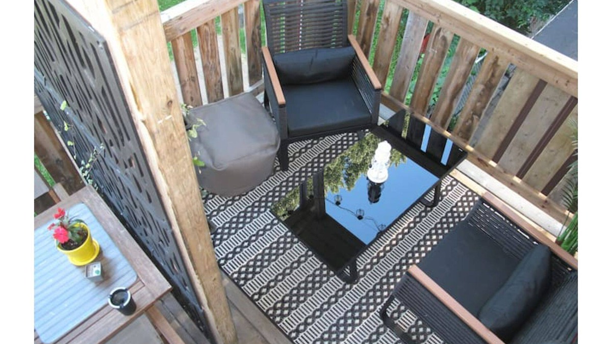 Mauricie Apartment | Le Sainte-Julie Loft & Parking