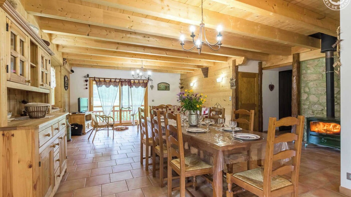 Le Noyer House | LE SEITOZ - LE NOYER