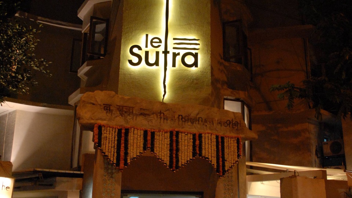 Pali Hill Hotel | Le Sutra Hotel