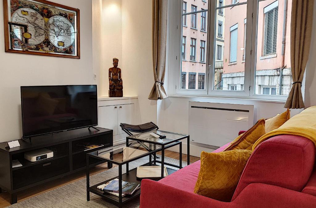 Boucle - Gros Caillou Apartment | Le Tisserand by Cocoonr