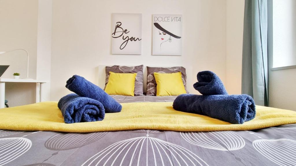 Mulhouse Apartment | Le Triplex - 5 chambres - 10 pers- Fibre - Relax BNB