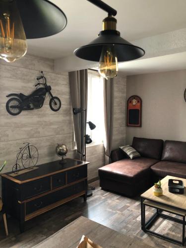 Aumale Apartment | Le velocipede
