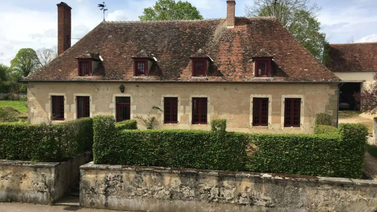 Pouzy-Mesangy House | Le Vieux Colombier