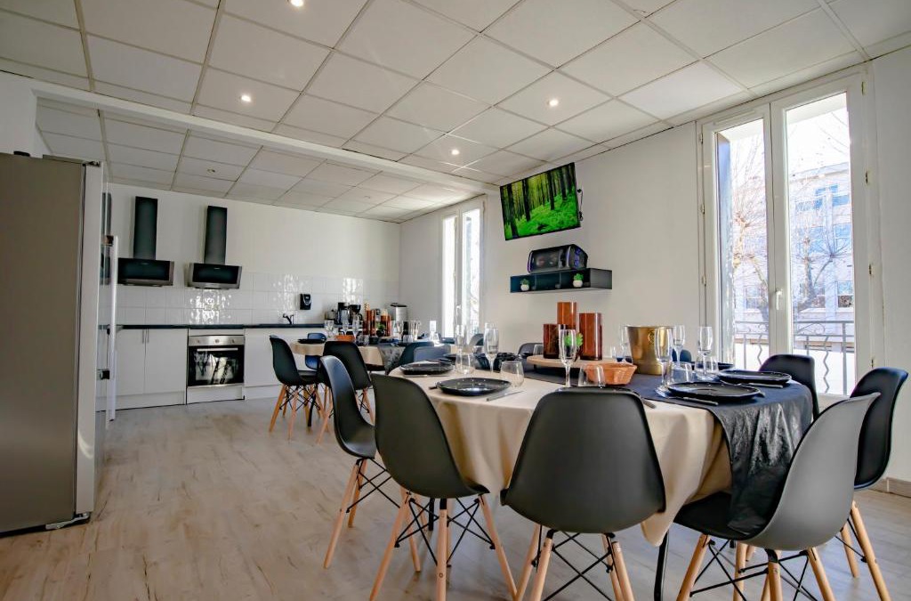 Clermont-l'Herault Apartment | Le Work&Play - Logement spécial séminaires, vacances, repas.