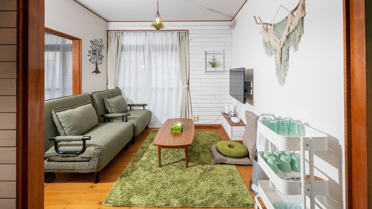 Koshigoe Apartment | Leaf