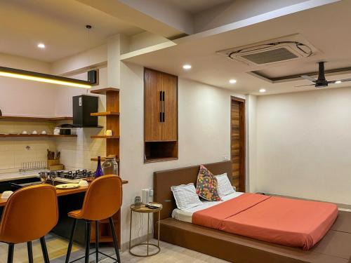 Mahipalpur Extension Apartment | Leafyinn Serenity Retreat