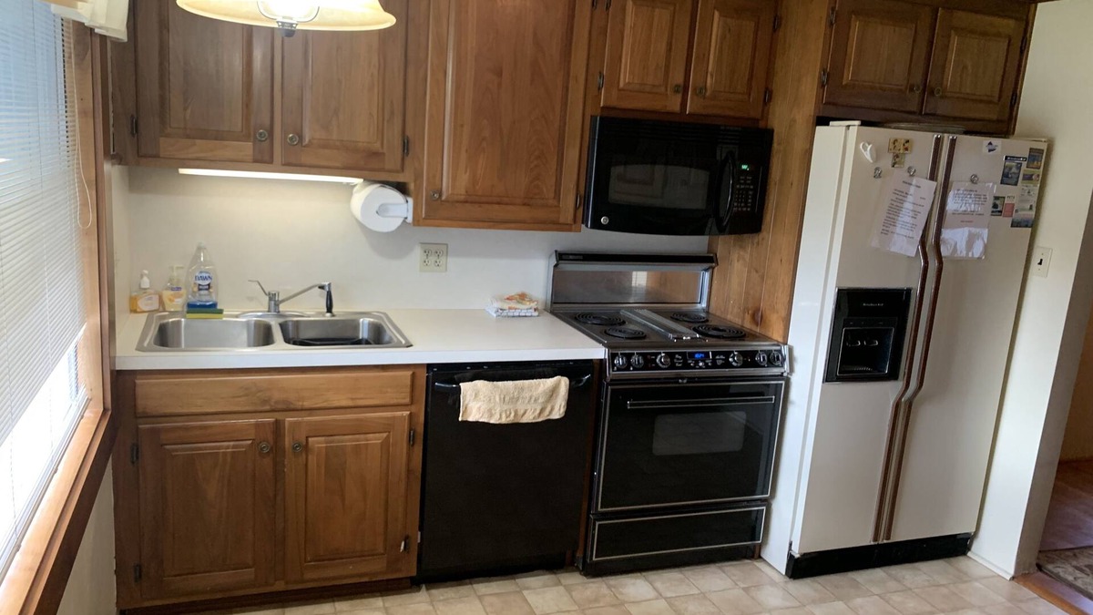 Lebanon House | Lebanon Single Home 30 minutes from Hershey 10 minutes to Lebanon Veterans