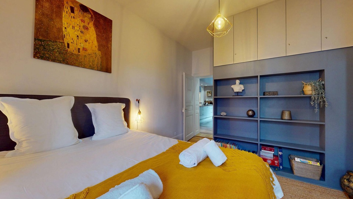 Vauban Apartment | leblois 78m2 avec grande cuisine 2br 2bth