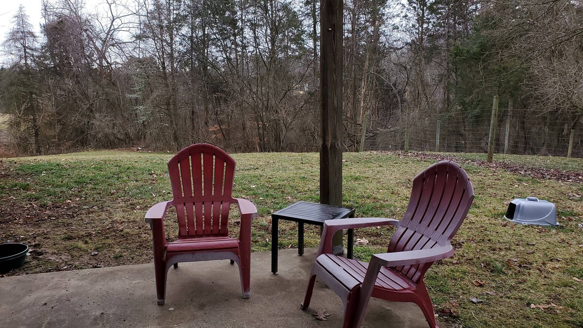 Leesburg Apartment | Leesburg-Ashburn Farm Apartment: IAD/16min; Reston/24min; Metro/10min