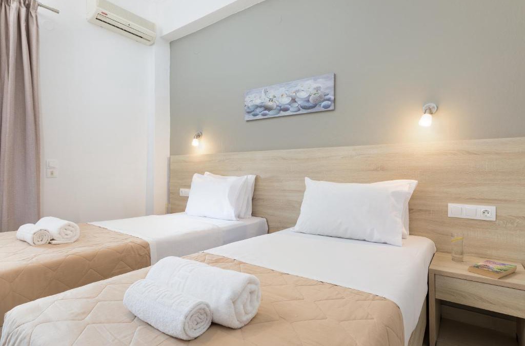 Kavos Hotel | Lefkimi Hotel