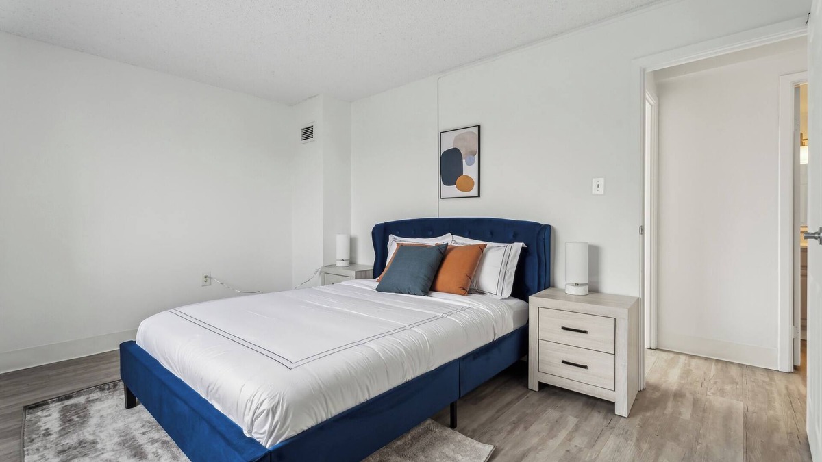 Richmond Apartment | Legacy at Imperial Village 817 I 2Bed 2 Bath