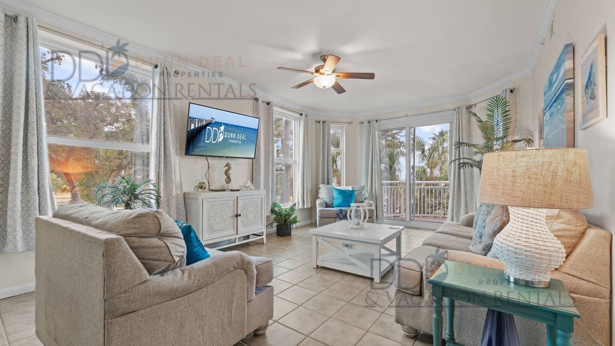Gulfport Condo | Legacy Tower One 201 Overlooks the beautiful Gulf in Gulfport, MS!