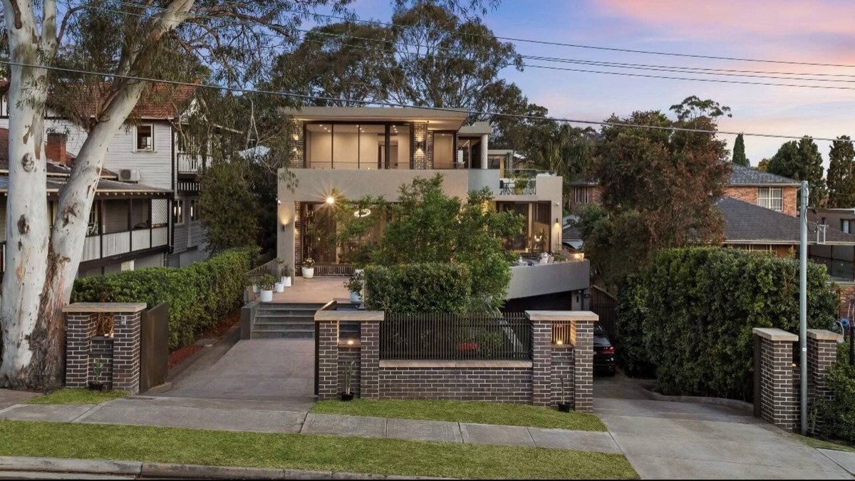 Ryde House | ★ Legend in Putney★ Pool & Waterview ★ Garden★ Super convenient Location★