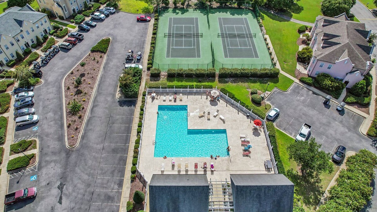 Red Hill Condo | Legends Golf Condo Steps From Ailsa Pub | Pool